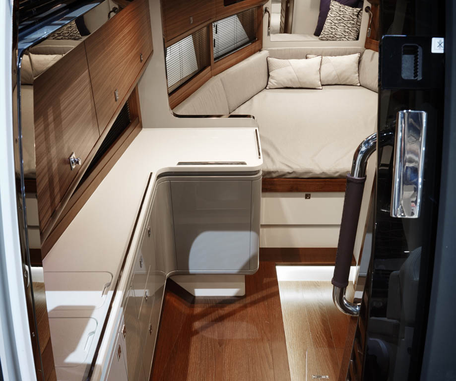 W37 Shamal - Image 2